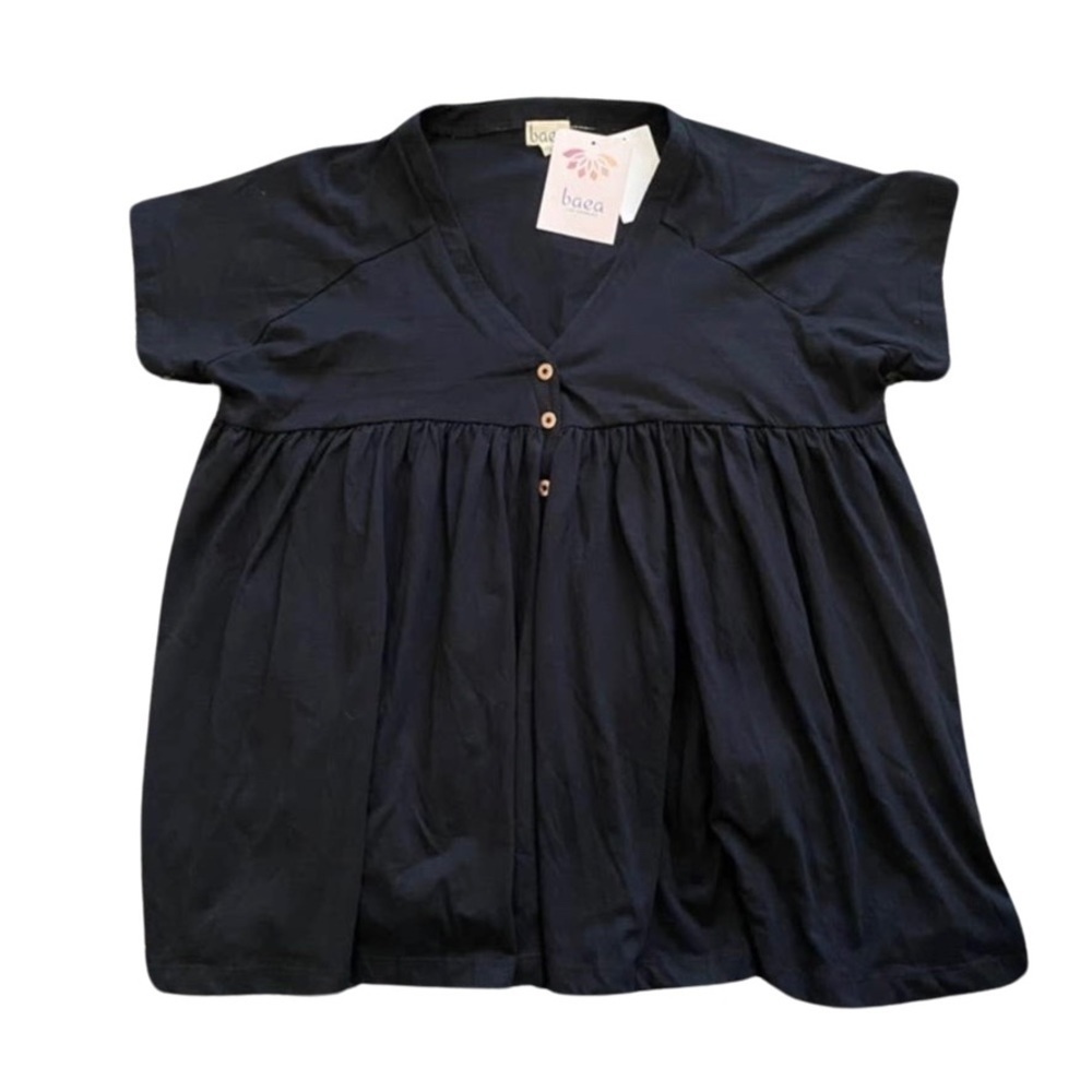 Baea V Neck Blouse​​​​​​​​​​​